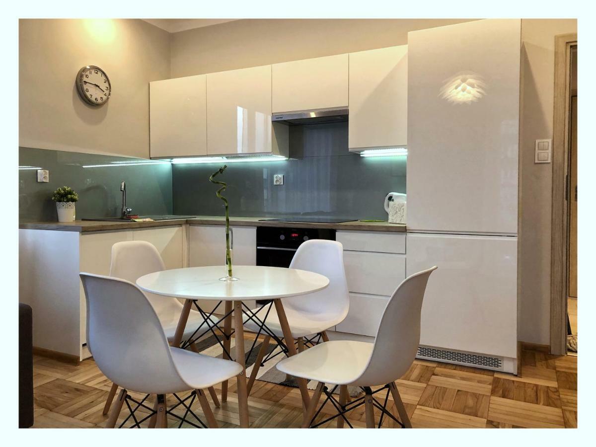 Apartament Przy Ratuszu ジェシュフ エクステリア 写真