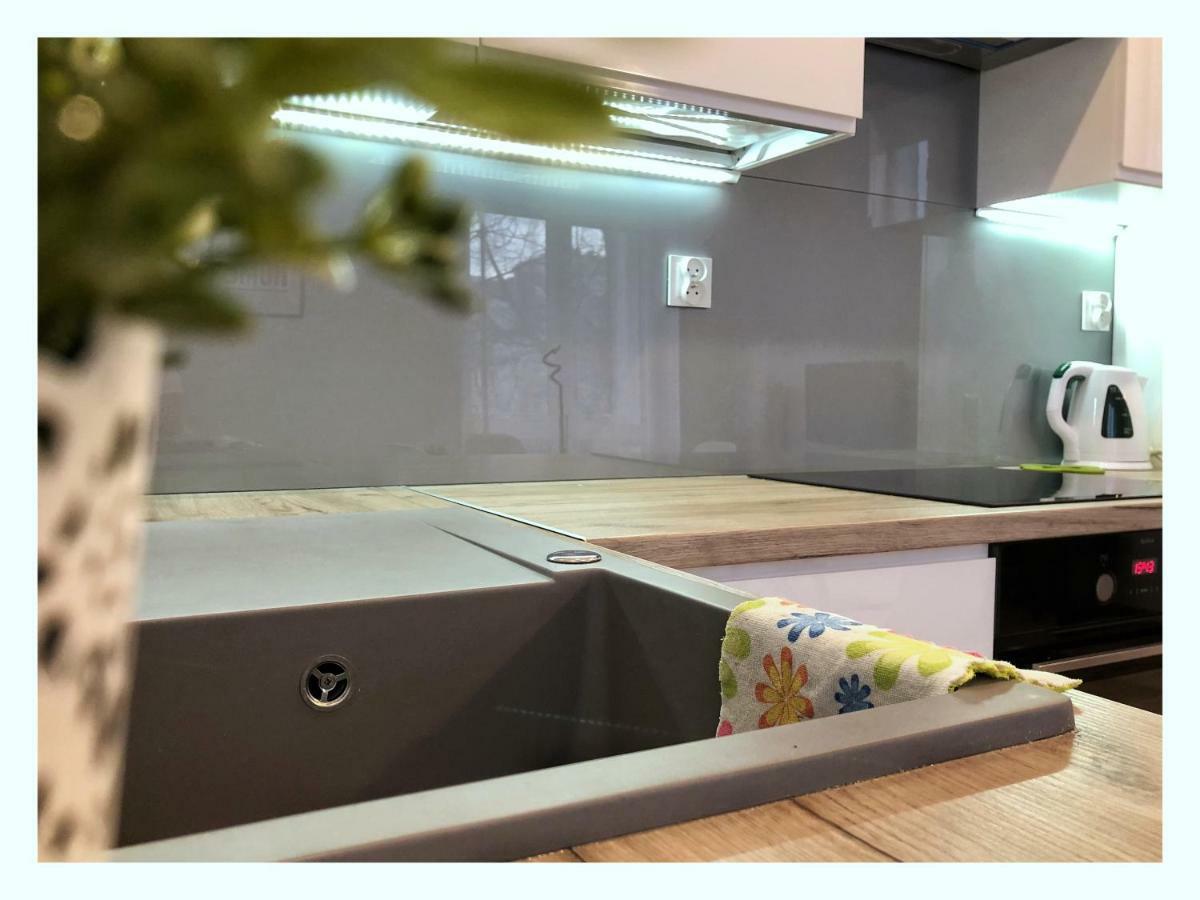 Apartament Przy Ratuszu ジェシュフ エクステリア 写真