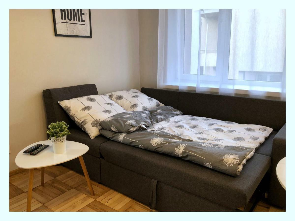 Apartament Przy Ratuszu ジェシュフ エクステリア 写真