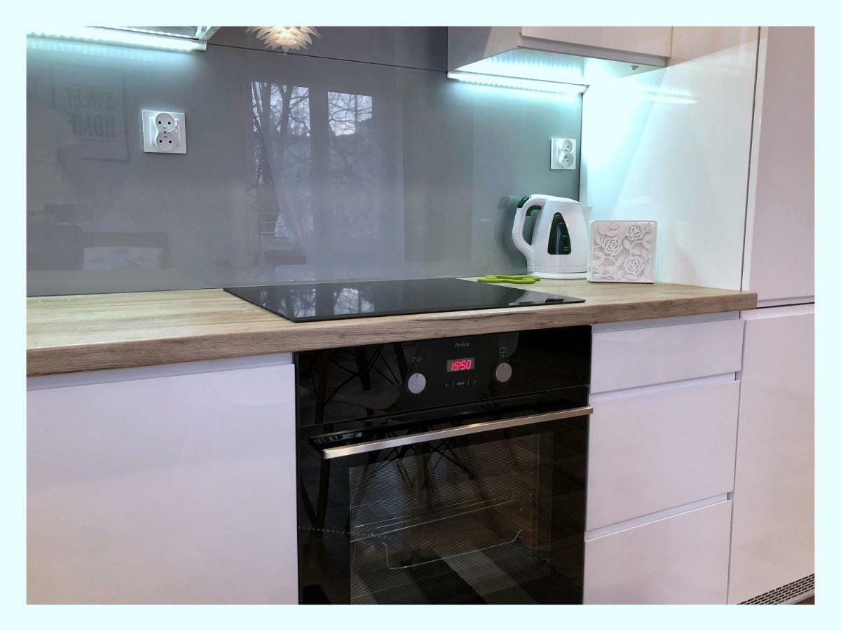 Apartament Przy Ratuszu ジェシュフ エクステリア 写真